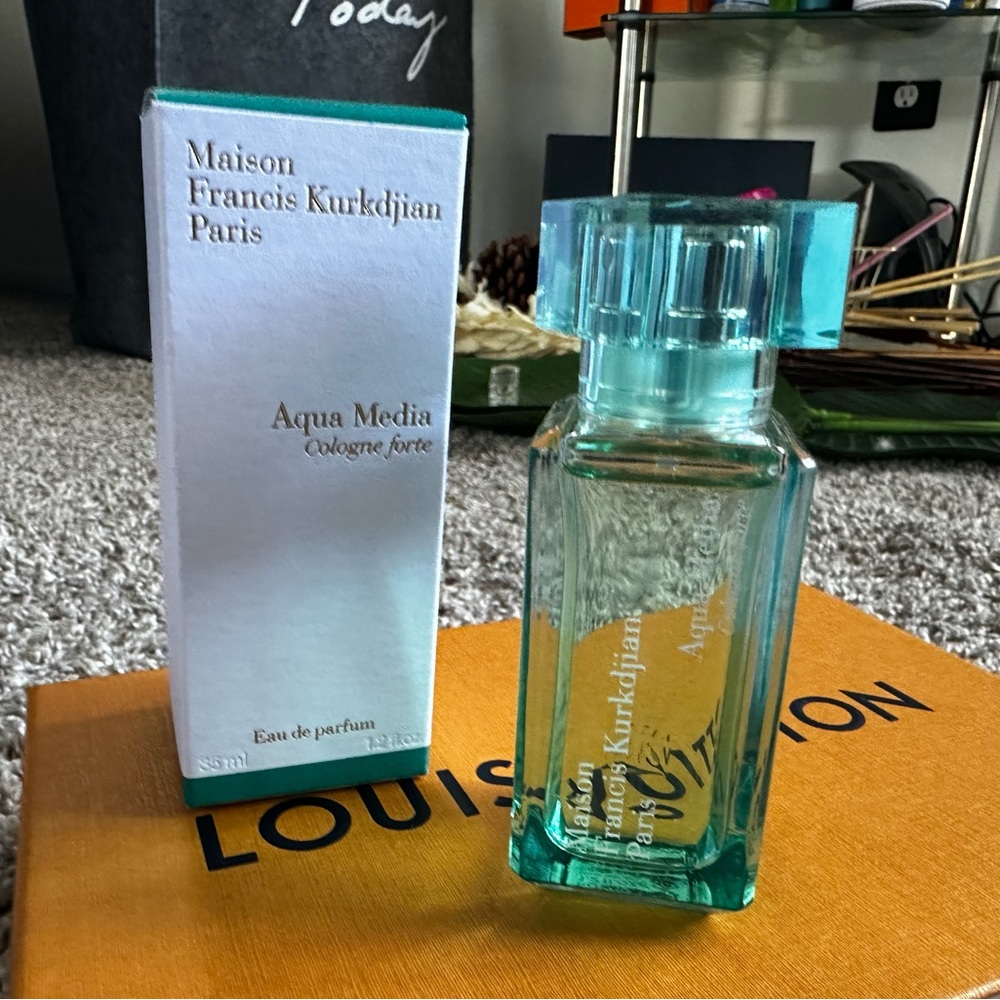 Maison Francis Kurkdjian
Aqua Media